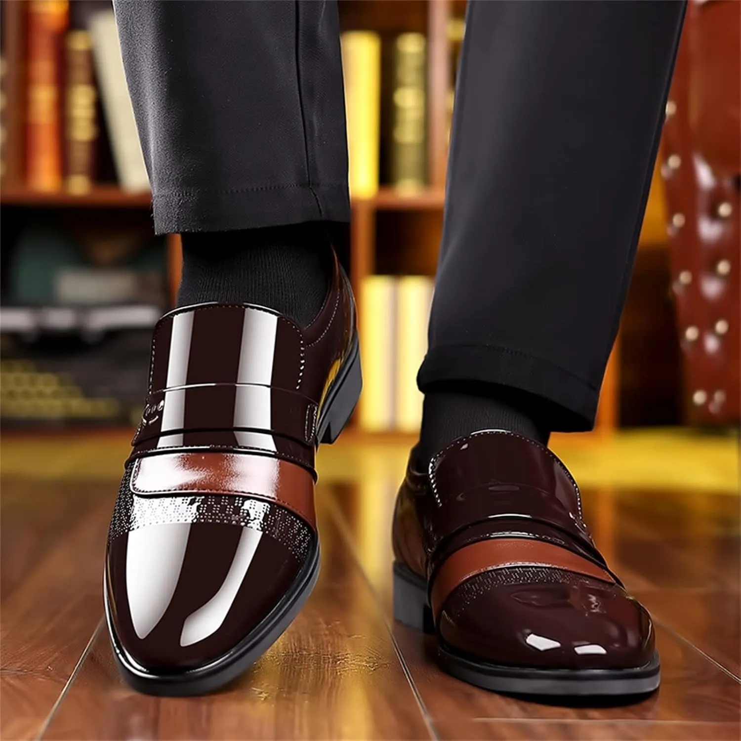 Black Oxfords Shoes for Men Casual Fashion Summer and Autumn Men Leather Shoes Low Heeled Pointed Toe Slip On Business Simple Solid Color Cap Toe Oxfords