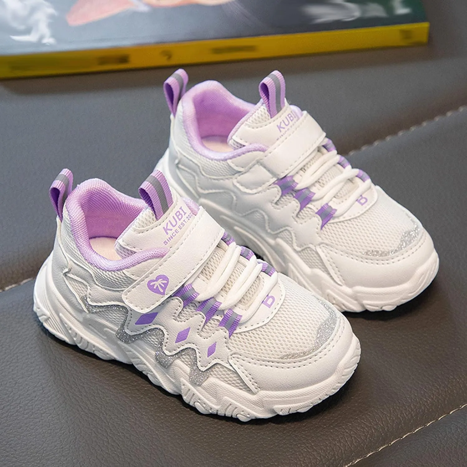 Boys Girls Lightweight Sneakers Kids Mesh Breathable Tennis Sports Shoes Non Slip Lace-up for Running/Walking
