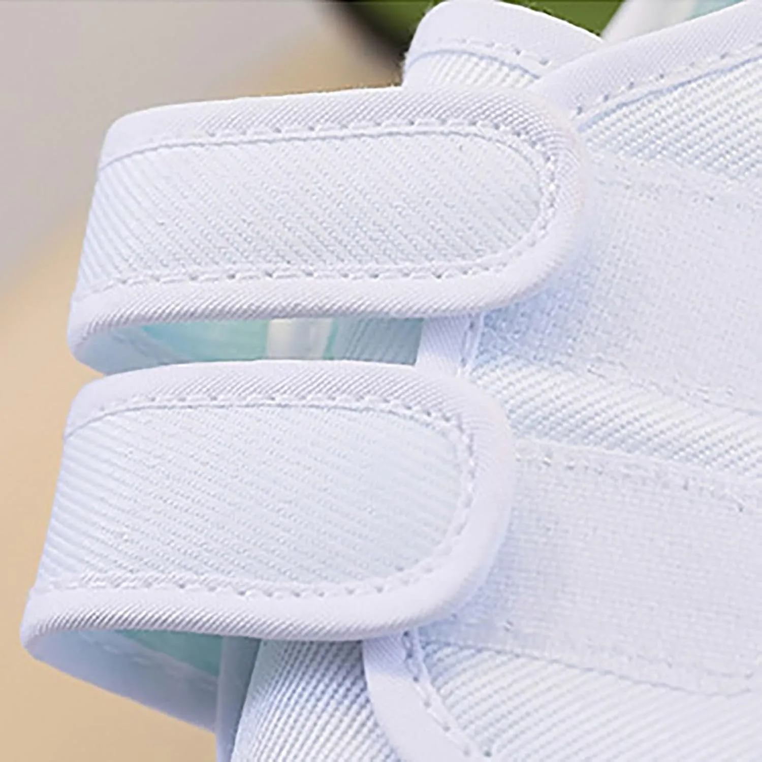 Kids Sneakers Kid's Classic Slip On Canvas Shoes Girls White Sneaker Tennis Shoes Light Weight Comfortable Causal Shoes