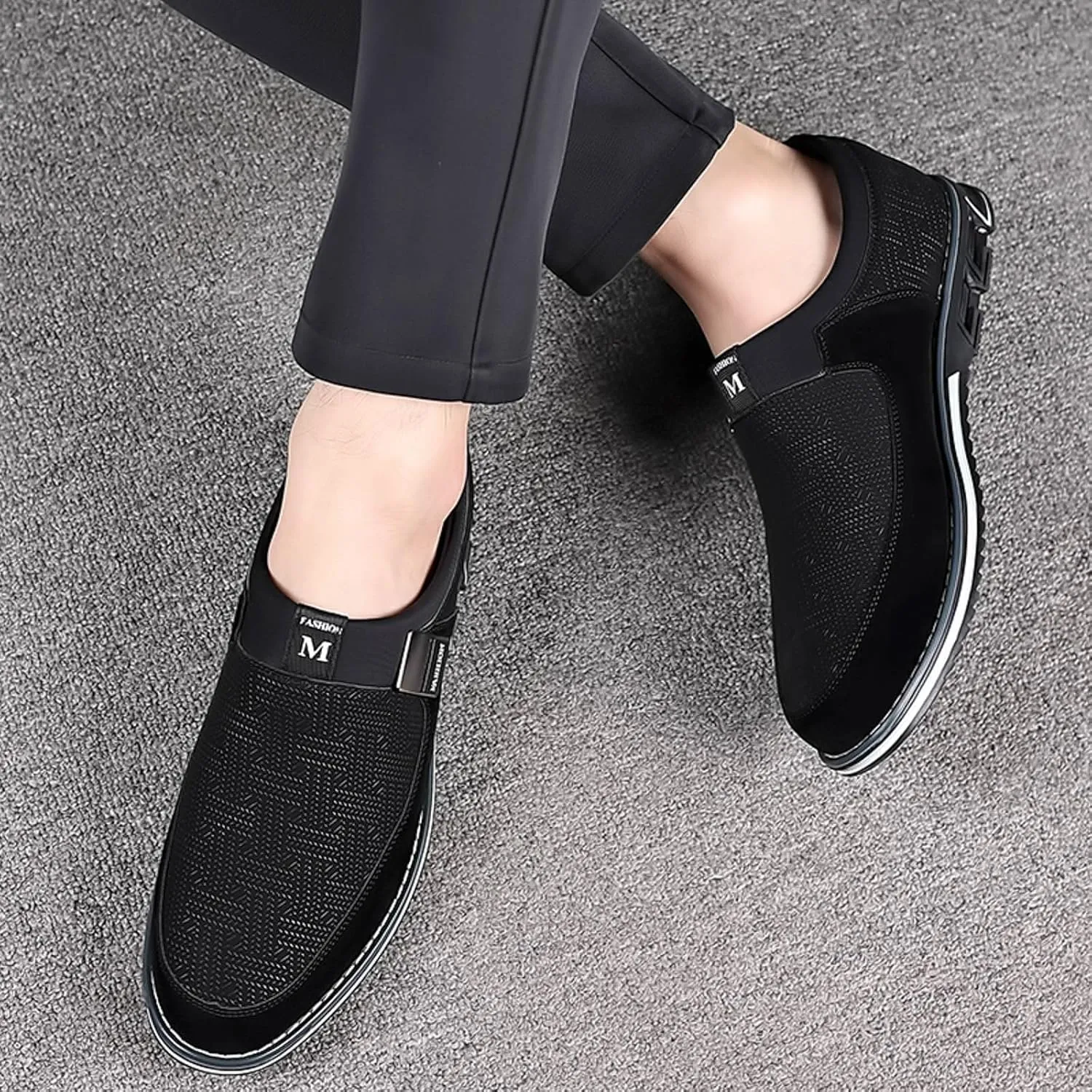 Mens Dark Brown Business Casual Shoes Men Leather Shoes Fashionable and Casual Style New Flat Bottomed Soft Sole Slip On Comfortable Slip On Large Size Men Dress Shoes Brown Loafers