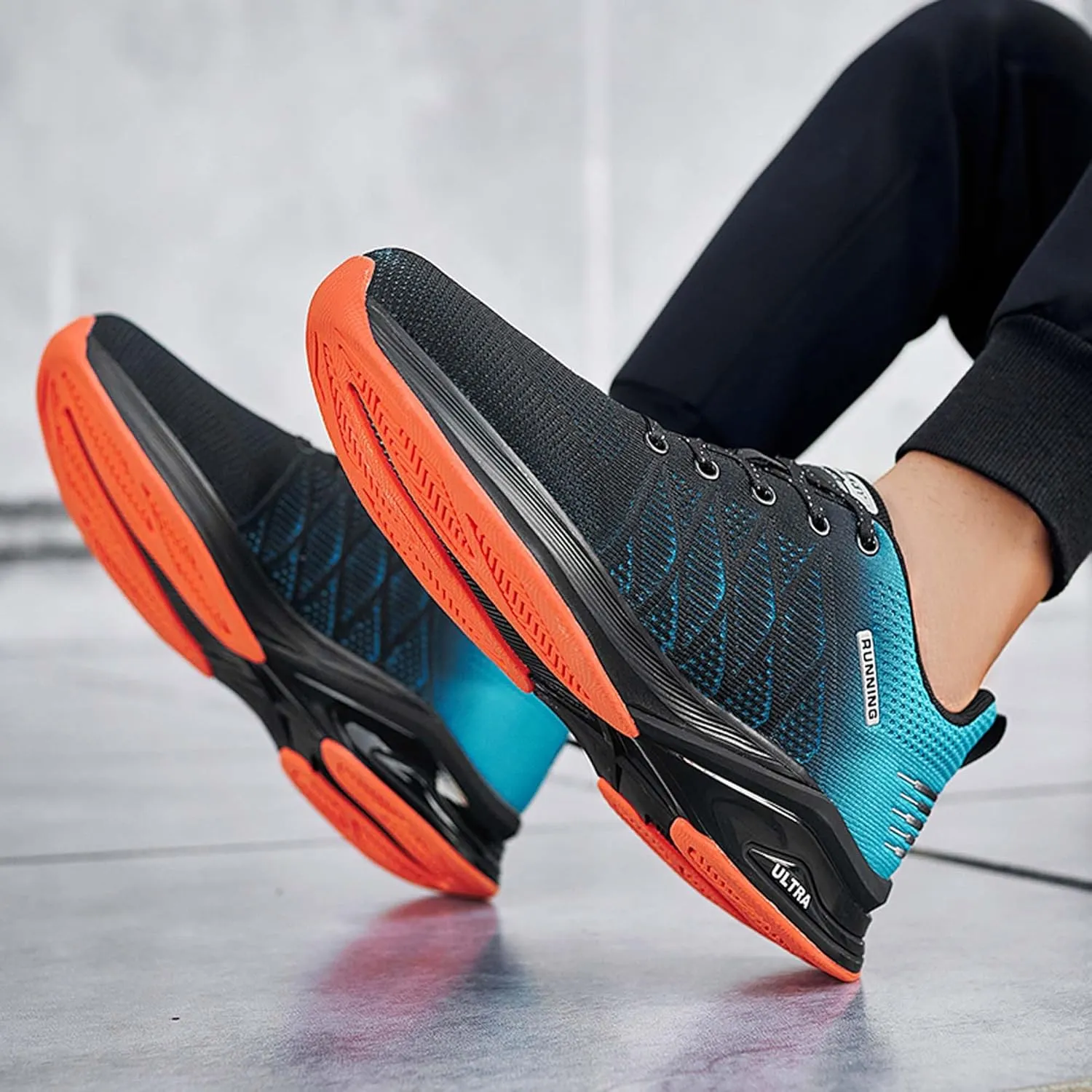 Men's Sports Running Shoes Fashion Sneakers Non-Slip Breathable Road Jogging Shoes Indoor Outdoor Fitness Running Trainers Outdoor Mesh Sports Tennis Shoes