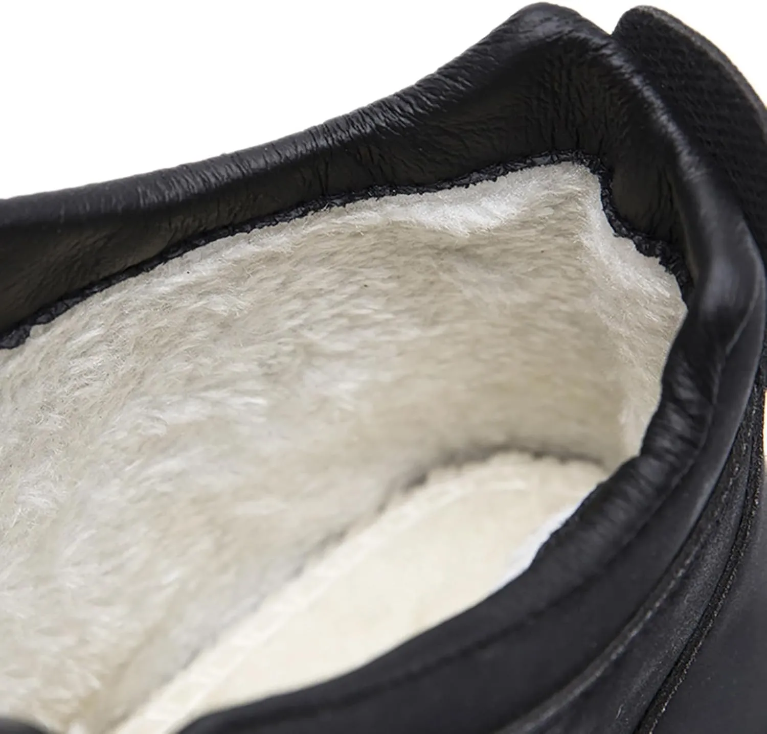Men's Winter Plush Chukka Boot Thickened Casual Soft Sole Cotton Snack Boots Lace Up Hiking Ankle Shoes Men Casual Dress