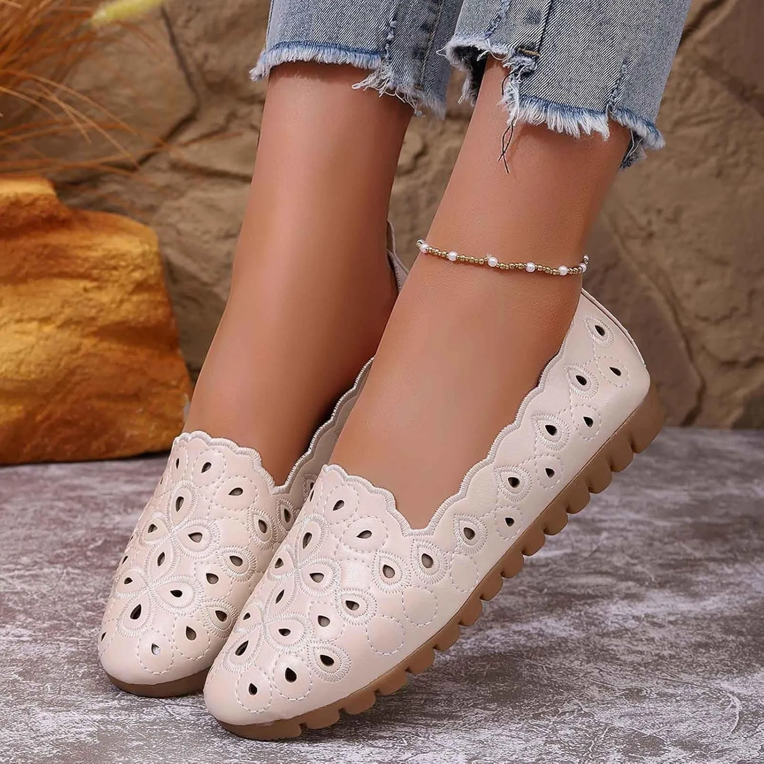 Women's Breathable Slip On Loafers Comfortable Softsole Casual Shoes for Walking Driving Working Outdoor