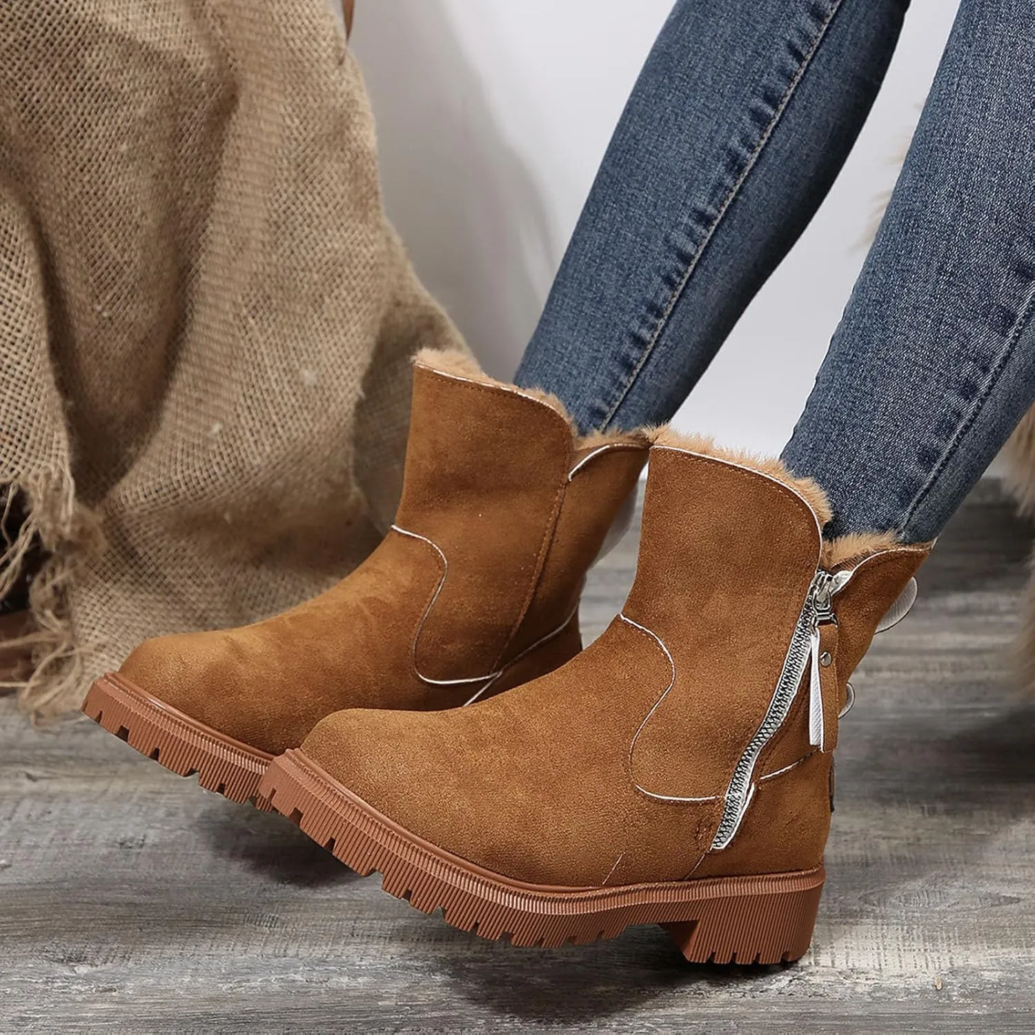 Women's Winter Snow Boots Platform Ankle Boots for Women Fleece Lined Warm Boots Water-proof Non-Slip Outdoor Shoes Chunky Low Heels Side Zipper Insulated Mid-Calf Boots Suede Slip On Boots