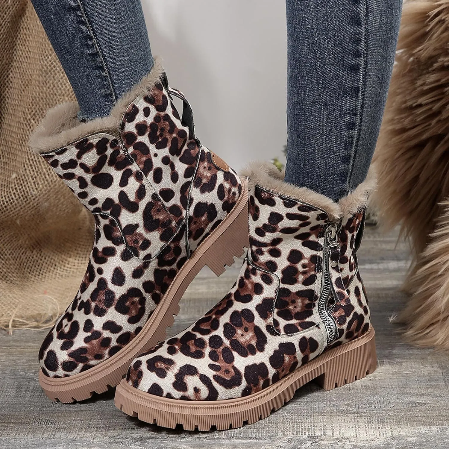 Women's Winter Snow Boots Platform Ankle Boots for Women Fleece Lined Warm Boots Water-proof Non-Slip Outdoor Shoes Chunky Low Heels Side Zipper Insulated Mid-Calf Boots Suede Slip On Boots