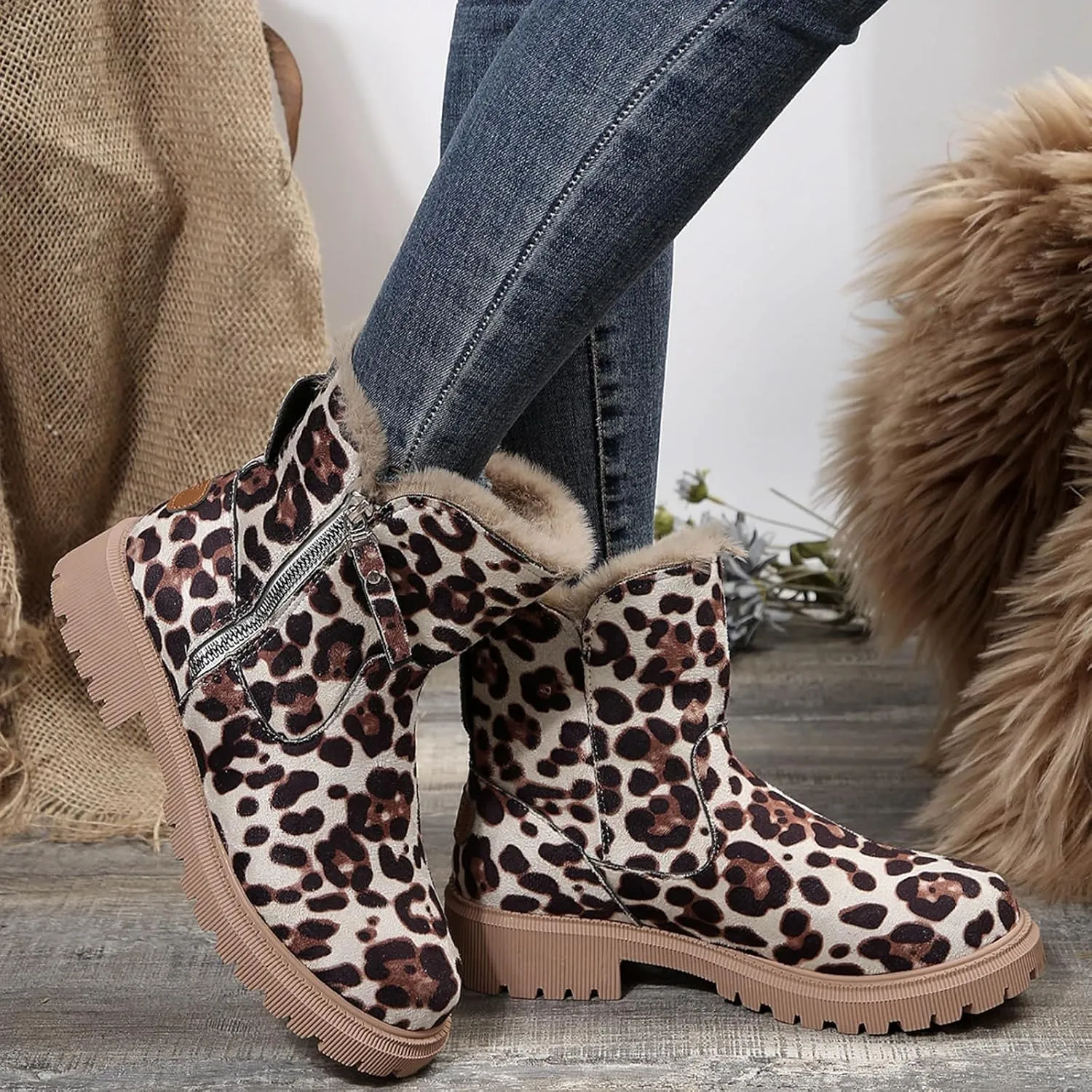 Women's Winter Snow Boots Platform Ankle Boots for Women Fleece Lined Warm Boots Water-proof Non-Slip Outdoor Shoes Chunky Low Heels Side Zipper Insulated Mid-Calf Boots Suede Slip On Boots